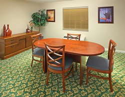  - Candlewood Suites West Little Rock - I-430, Exit 6B