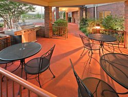  - Candlewood Suites West Little Rock - I-430, Exit 6B