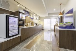  - Holiday Inn Express & Suites Mississauga
