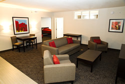  - Holiday Inn & Suites South Red Deer