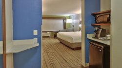  - Holiday Inn Express & Suites Broomfield