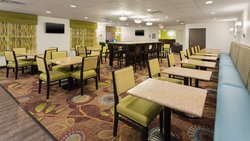  - Holiday Inn Express & Suites Wyomissing