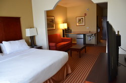  - Holiday Inn Express & Suites South Amarillo - I-27, Exit 116
