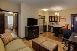  - Staybridge Suites Atlanta Airport Hapeville - I-85, Exit 73