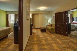  - Staybridge Suites Atlanta Airport Hapeville - I-85, Exit 73