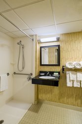  - Holiday Inn Norwich - I-395, Exit 11