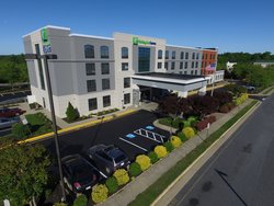  - Holiday Inn Express & Suites Quantico Stafford - I-95, Exit 143