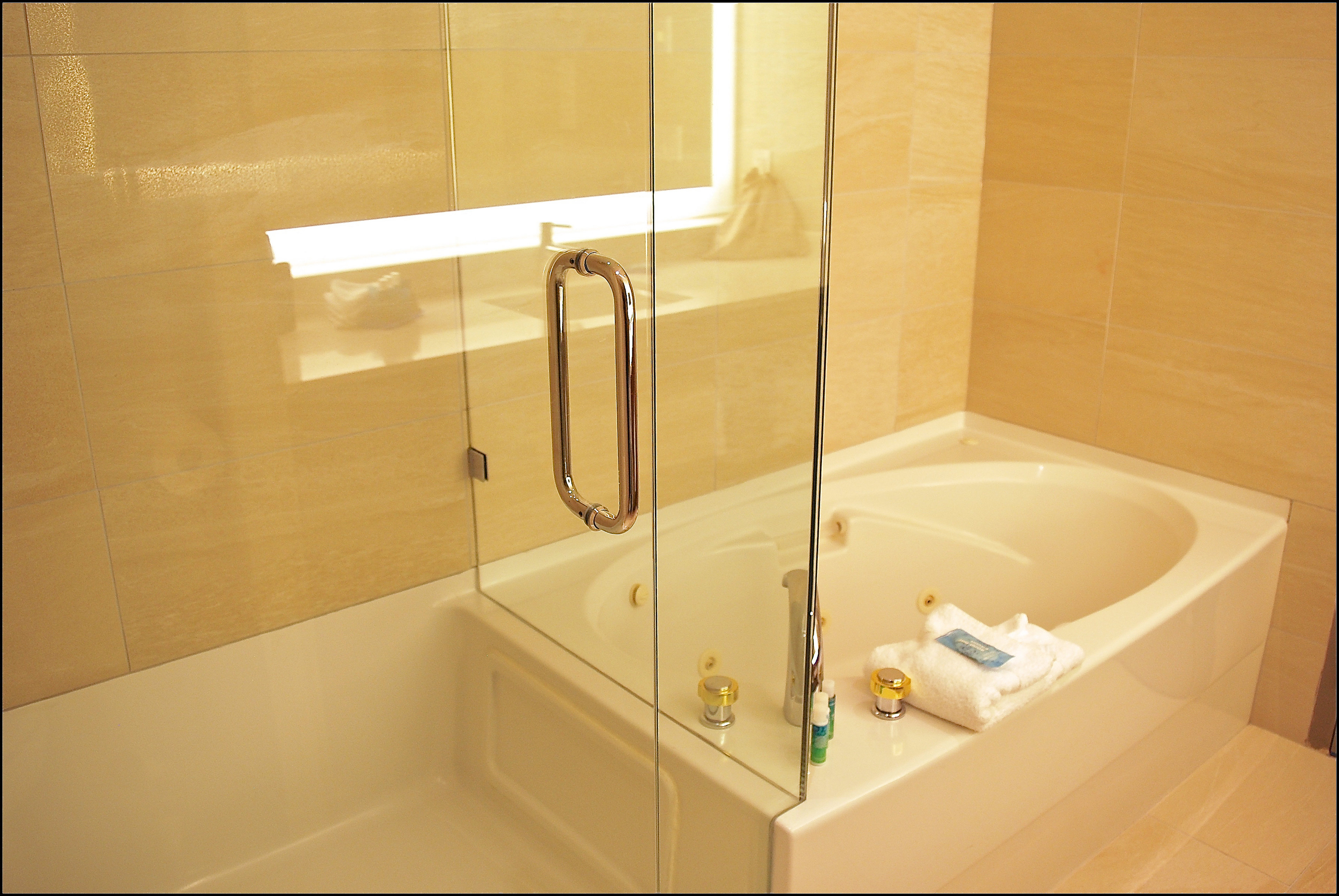 Enjoy our bright and spacious bath area in all guest rooms.  