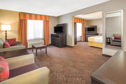  - Holiday Inn Express & Suites Muncie