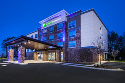  - Holiday Inn Express & Suites Woodstock