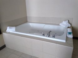  - Holiday Inn Express Waterford