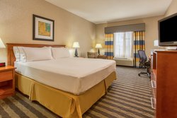  - Holiday Inn Express & Suites Manteca