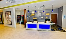  - Holiday Inn Express & Suites Perryville