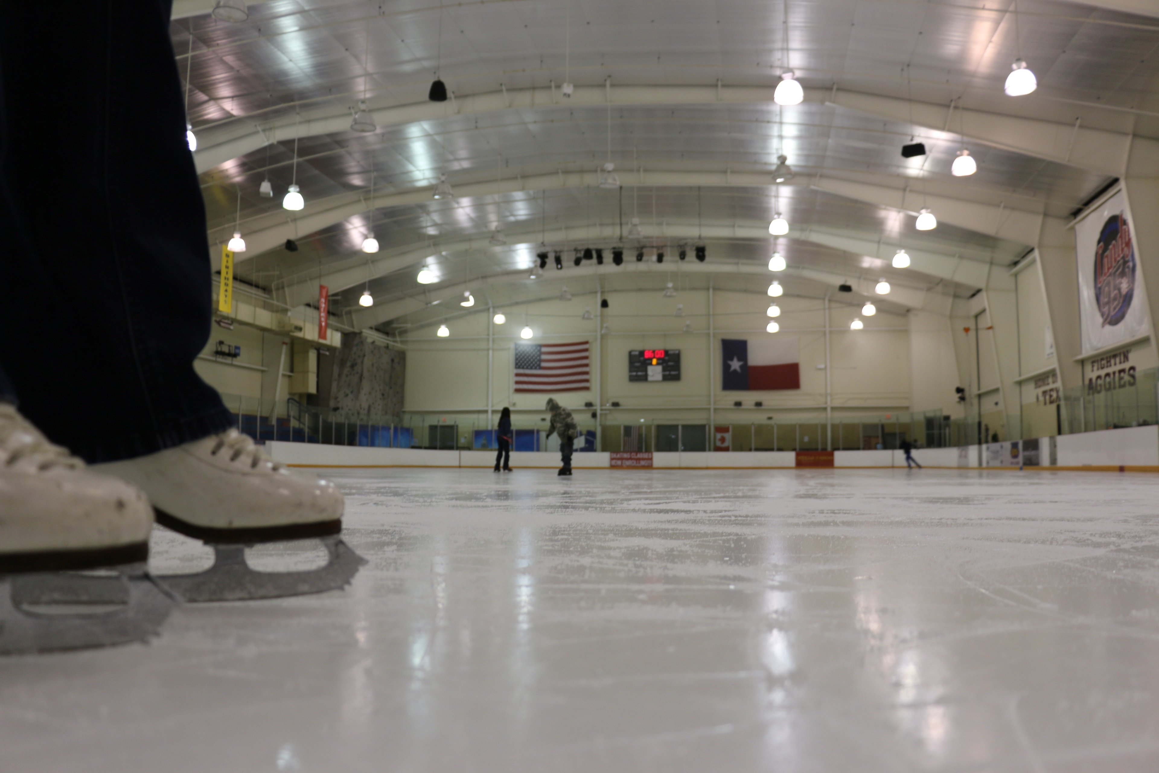 Spirit Ice Arena offers ice skating year round for family fun!