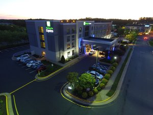 Holiday Inn Express Hotel Suites Quantico Stafford Va See