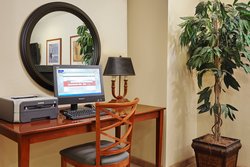  - Candlewood Suites Oak Creek - I-41 & I-94, Exit 319