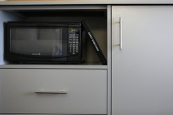  - Holiday Inn O'Hare Area Chicago - I-90, Exit 79A