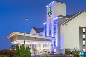 Holiday Inn Express Hotel Suites Jeffersontown Ky See S Exterior View Holiday Inn Express Hotel Suites Jeffersontown