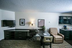  - Candlewood Suites University Area Fargo