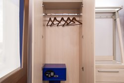  - Holiday Inn Express & Suites Universal Orlando - I-4, Exit 75B