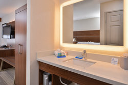  - Holiday Inn Express Westley - I-5, Exit 441