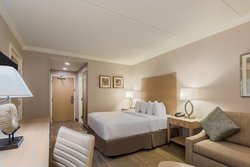  - Holiday Inn Express Fairhope