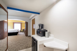  - Holiday Inn Express & Suites Jeffersontown - I-64, Exit 17