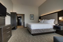  - Holiday Inn Express & Suites Mt Vernon - I-57 & I-64, Exit 95