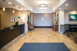  - Holiday Inn Express & Suites Northwood - I-35, Exit 214