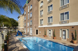  - Holiday Inn Express Sorrento Valley - I-805, Exits 27 & 27A