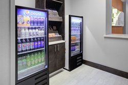  - Holiday Inn Wine Country Windsor