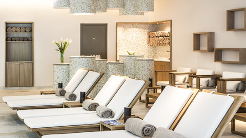 ALPENGOLD HOTEL - Photo 31