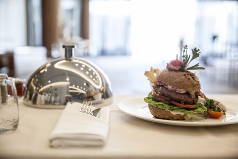 ALPENGOLD HOTEL - Photo 19