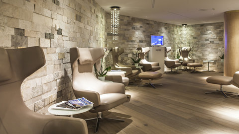 ALPENGOLD HOTEL - Photo 37