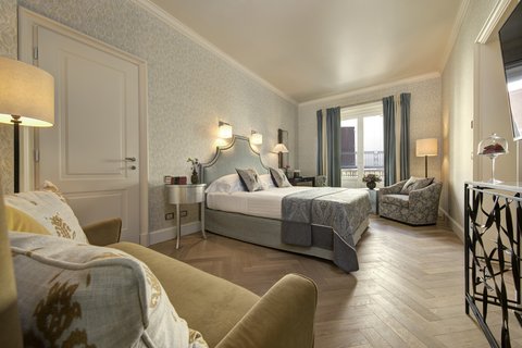 ROCCO FORTE HOTEL SAVOY - Photo 41