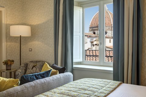 ROCCO FORTE HOTEL SAVOY - Photo 10
