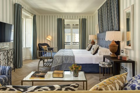 ROCCO FORTE HOTEL SAVOY - Photo 6