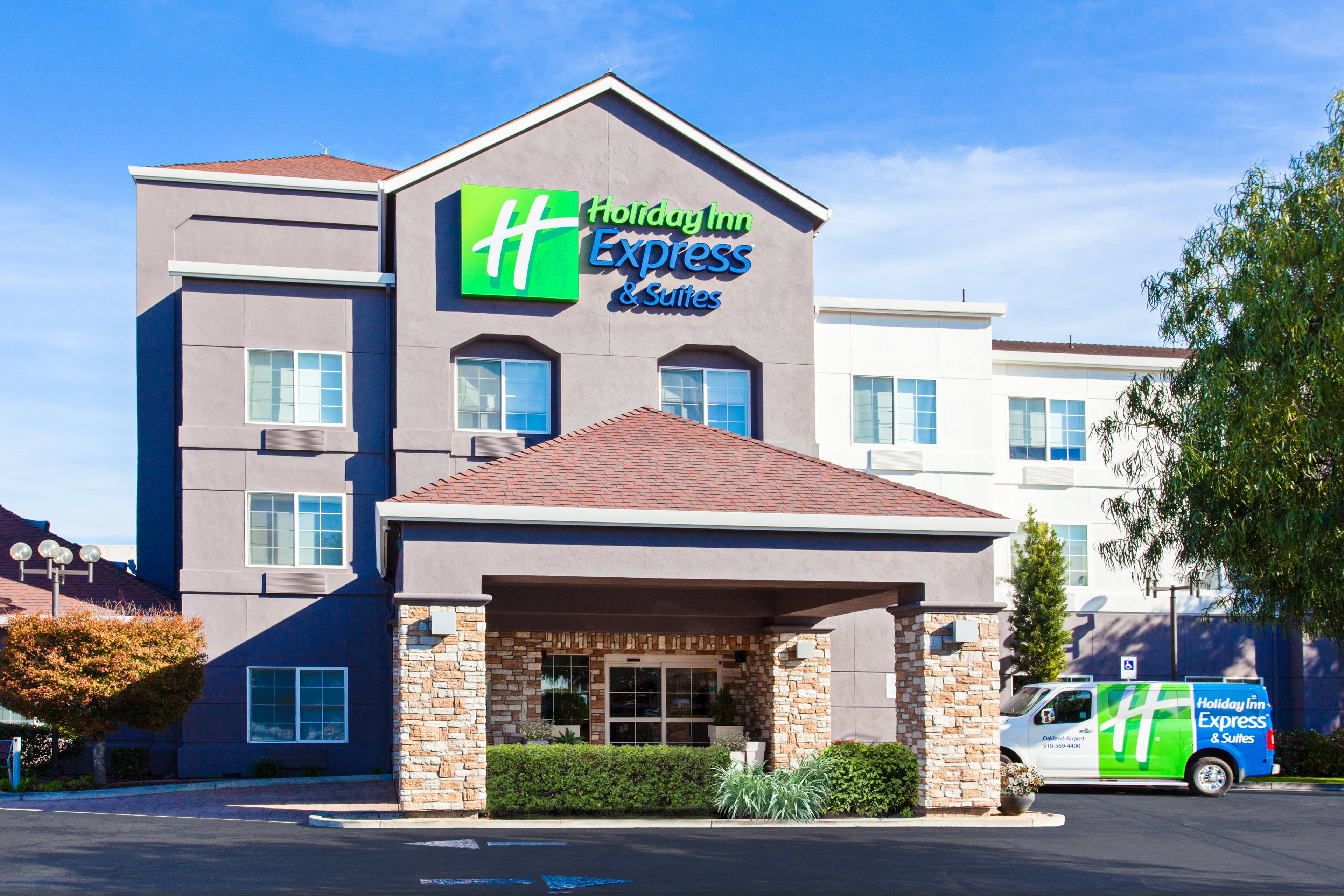 Holiday Inn Express & Stes Oakland Arpt