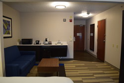  - Holiday Inn Express & Suites Sparta