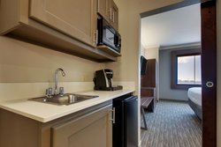  - Holiday Inn Express & Suites Vernon