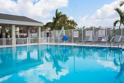  - Candlewood Suites Airport Miami