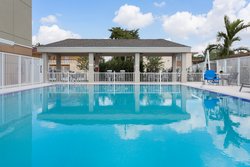  - Candlewood Suites Airport Miami