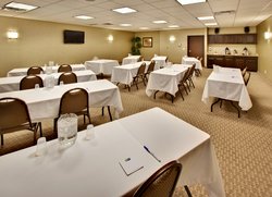  - Holiday Inn Express & Suites Council Bluffs - I-29, Exit 52