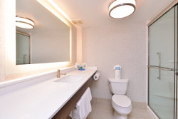  - Holiday Inn Express City Center Indianapolis - I-70, Exit 79A