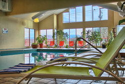  - Holiday Inn & Suites Osoyoos