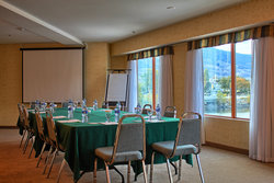  - Holiday Inn & Suites Osoyoos