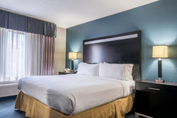 - Holiday Inn Express & Suites Southeast Roanoke Rapids - I-95, Exit 173
