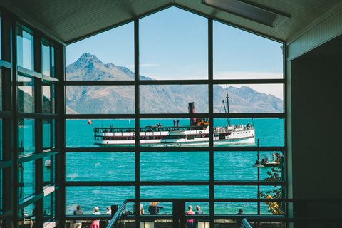 EICHARDT S PRIVATE HOTEL - Photo 2