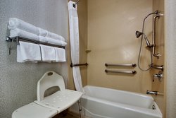  - Holiday Inn Express & Suites Vernon