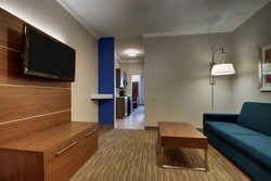  - Holiday Inn Express & Suites Vernon